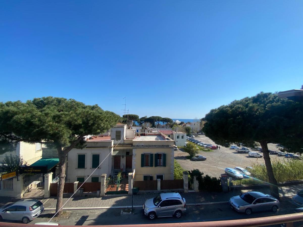Appartamento Centrale Santa Marinella Eksteriør billede