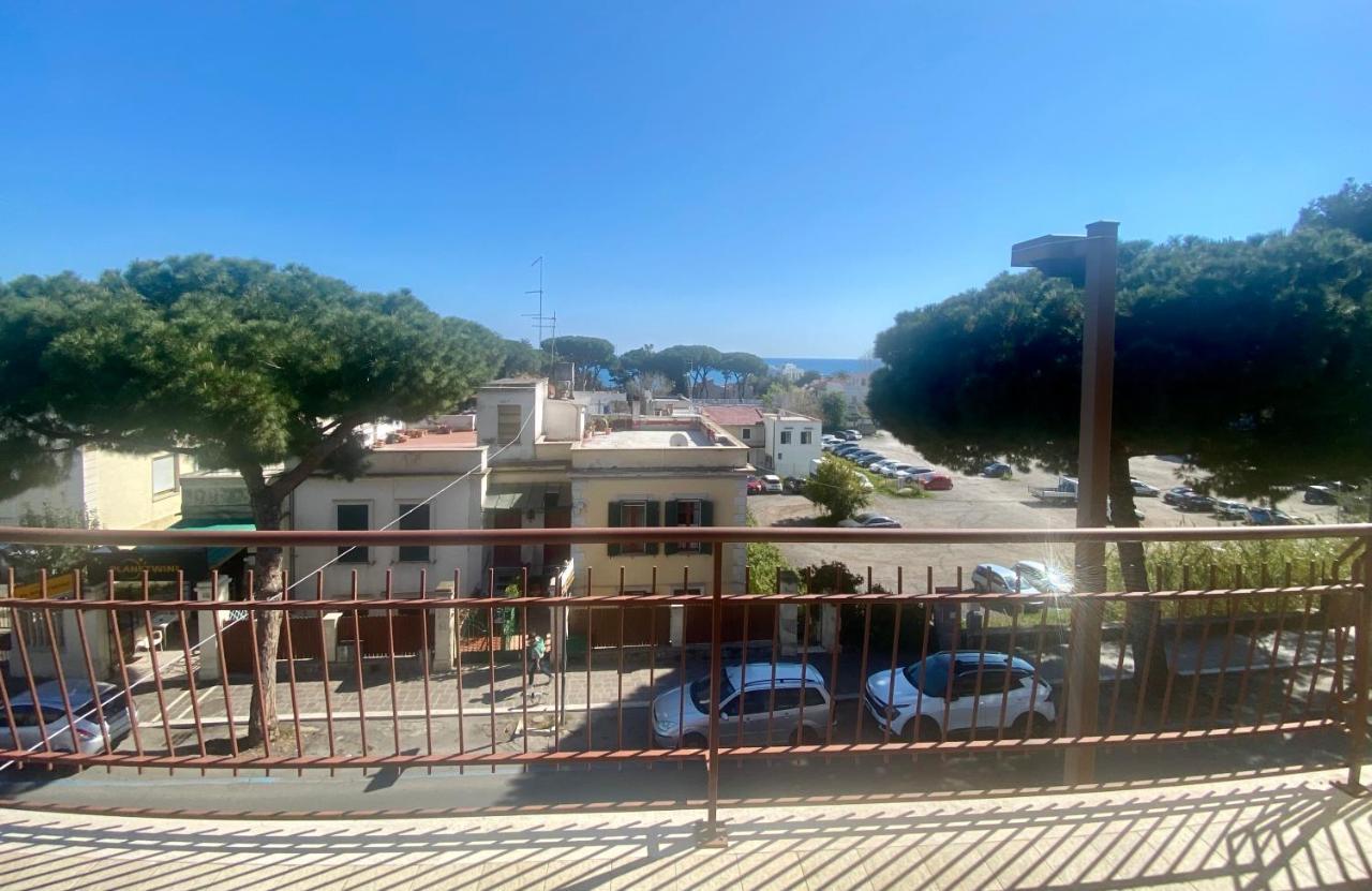 Appartamento Centrale Santa Marinella Eksteriør billede