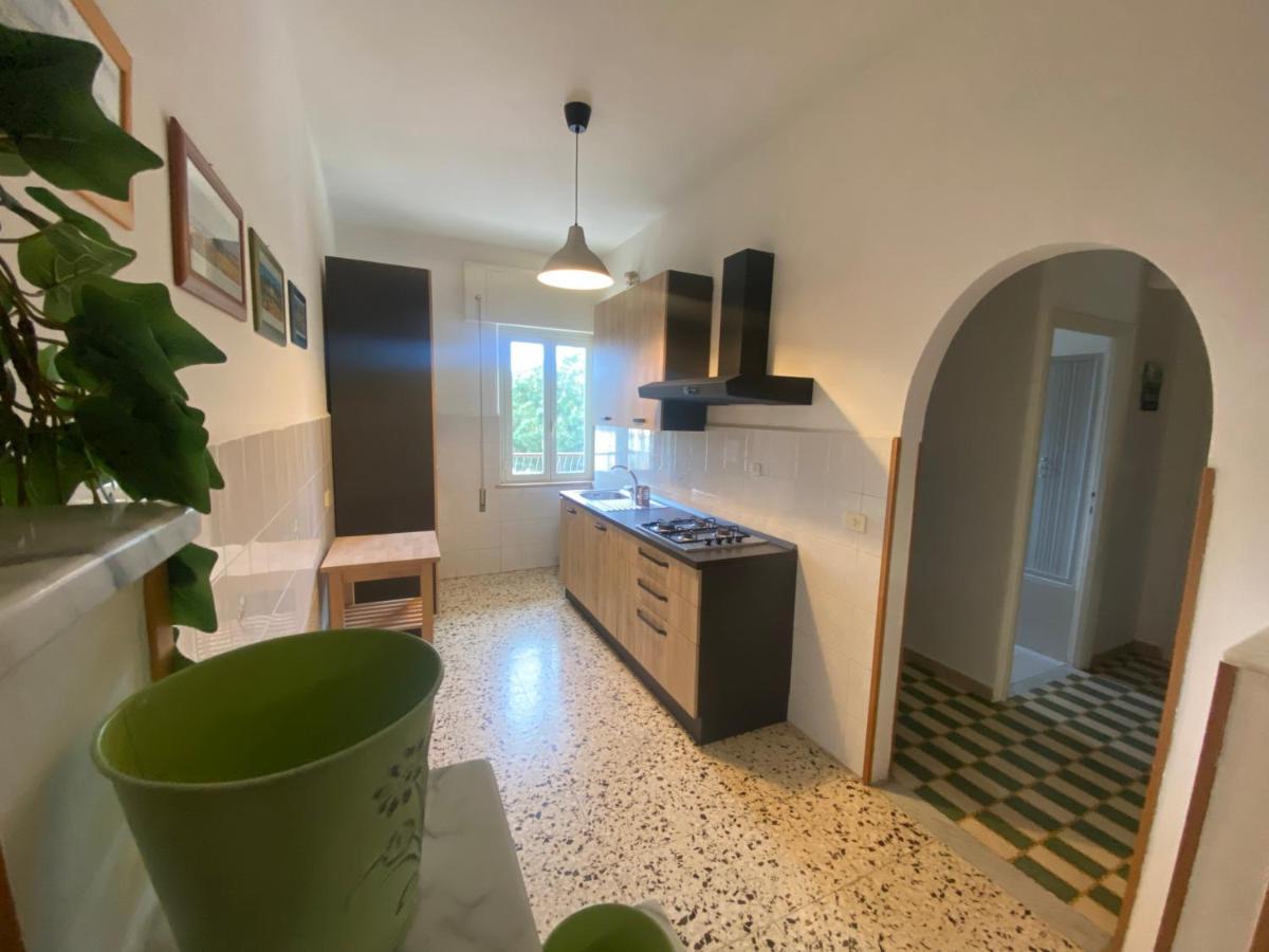 Appartamento Centrale Santa Marinella Eksteriør billede