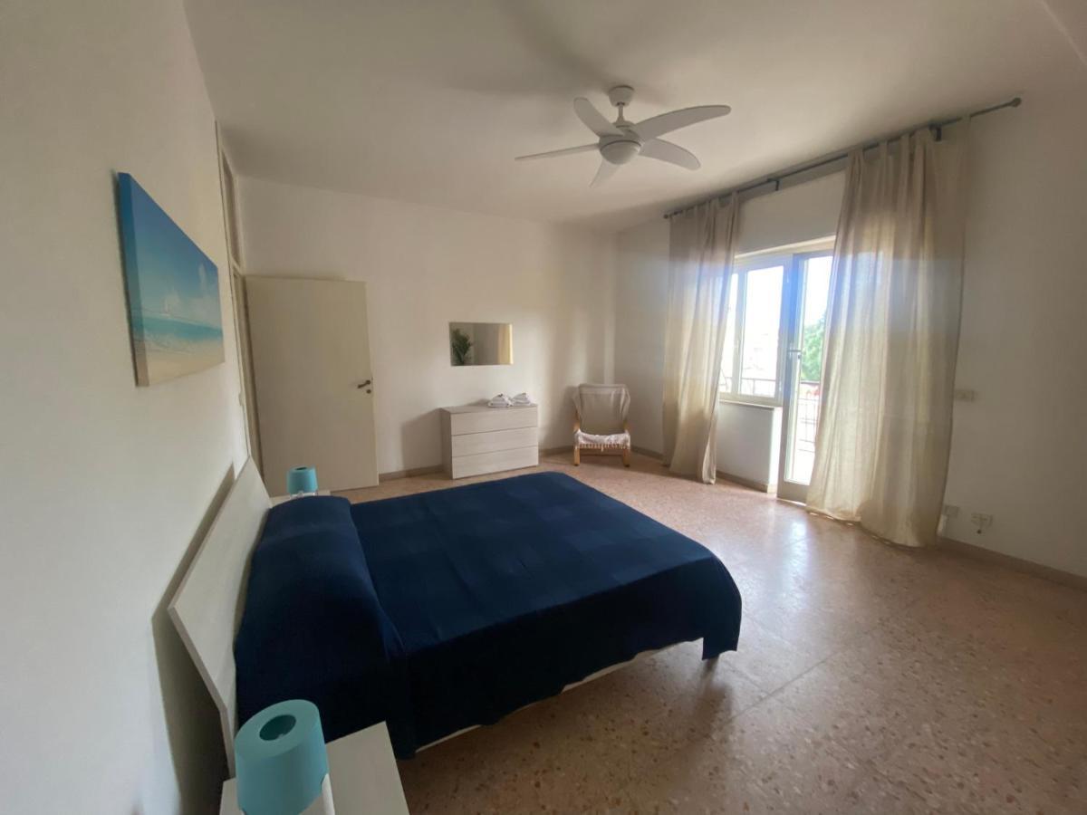 Appartamento Centrale Santa Marinella Eksteriør billede
