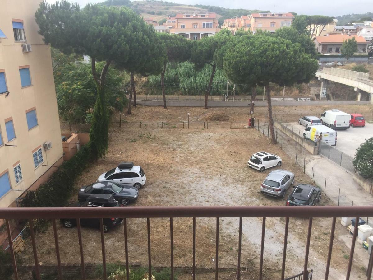 Appartamento Centrale Santa Marinella Eksteriør billede